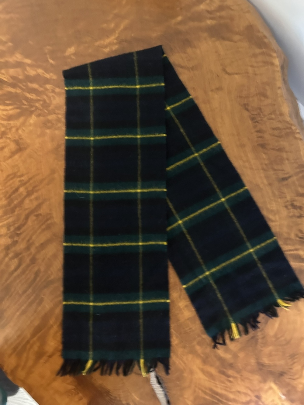 Johnstons of Elgin Gordon Modern Tartan Plaid  Cashmere & wool Scarf 8"x48"